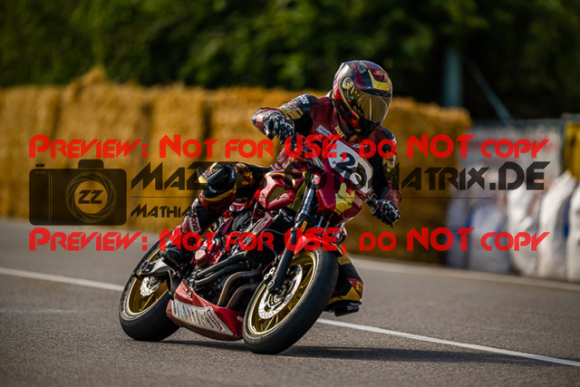 MaZZes_FotoMatrix_220917_0199 | Twin Cup