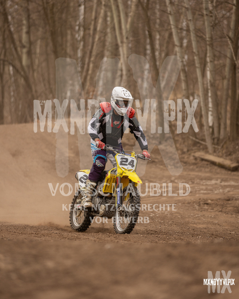 866A0348 | mxndyyvipix
