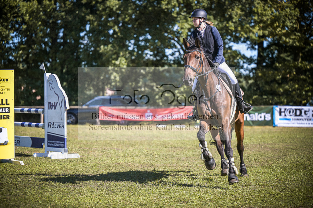 DOS_0111 | Entdecke hochwertige Reitturnierfotos von Foto Oger. Professionell, emotional und authentisch – jetzt Lieblingsmomente im Shop bestellen.Deutschlandweite Turnierfotografie. - Realisiert mit Pictrs.com