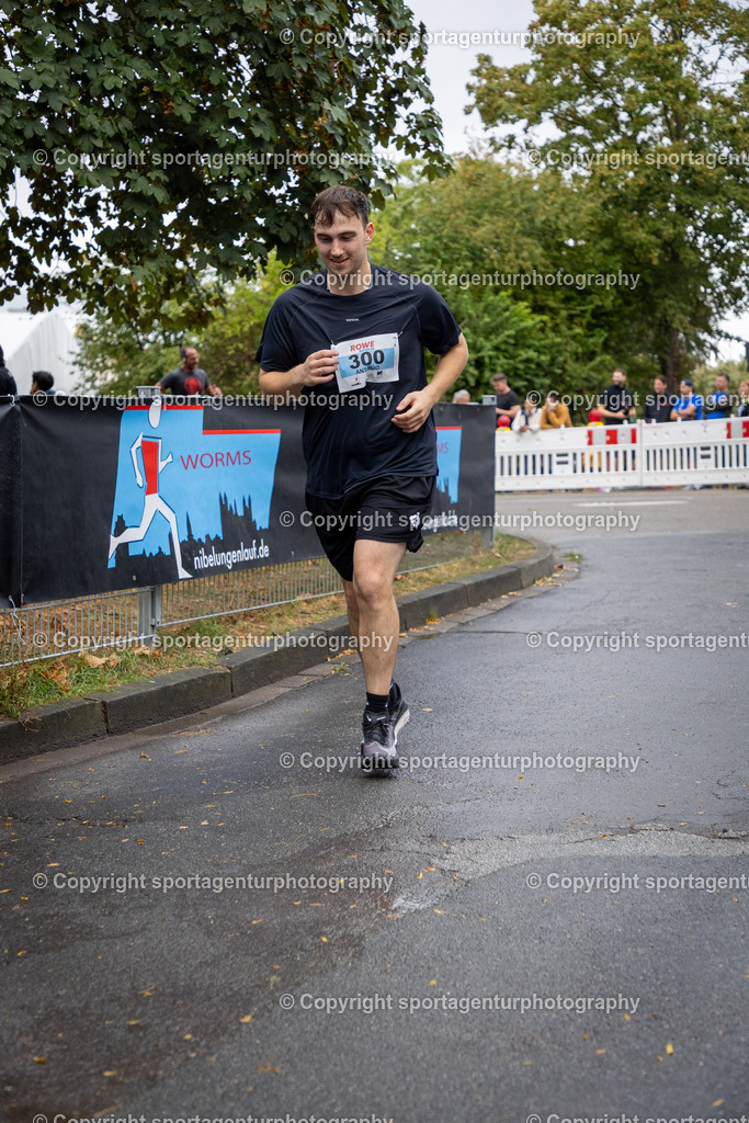 23. Wormser Nibelungenlauf | Halbmarathon - Realisiert mit Pictrs.com