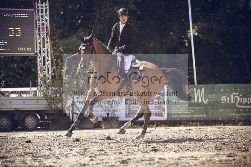 20240530-DOS_0939 | Entdecke hochwertige Reitturnierfotos von Foto Oger. Professionell, emotional und authentisch – jetzt Lieblingsmomente im Shop bestellen.Deutschlandweite Turnierfotografie. - Realisiert mit Pictrs.com