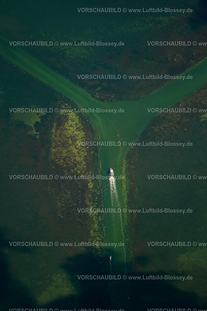 Hiddensee12082854Ruegen | Fährrinne Abzweig Schaprode Hiddensee mit Fähre,  Insel Hiddensee, Ostseeinsel, Mecklenburg-Vorpommern, Deutschland, Europa