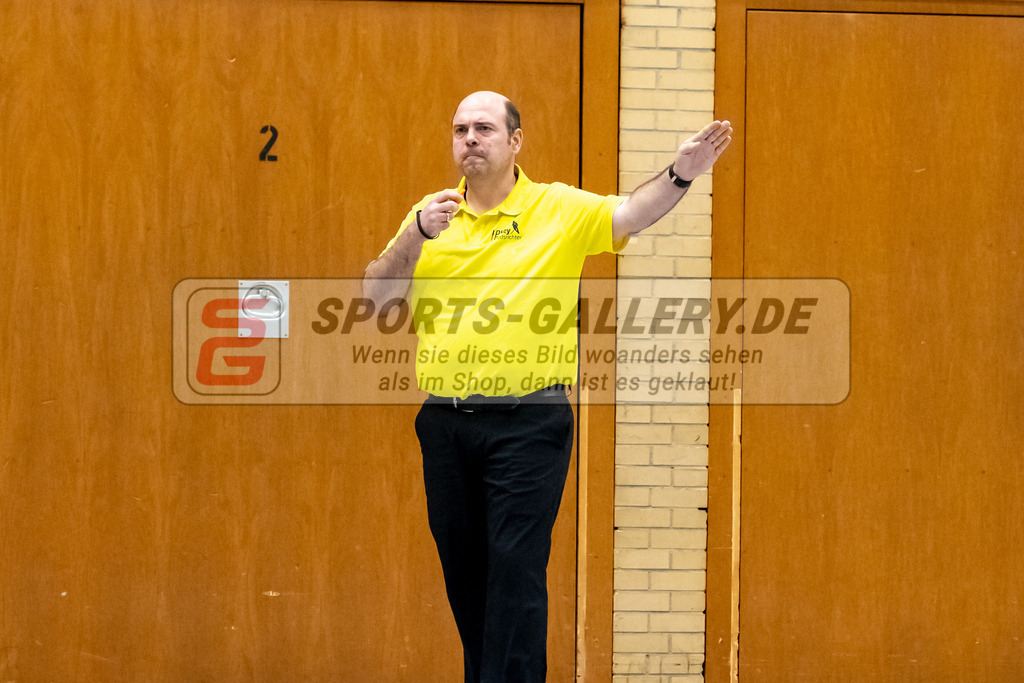 SFE_20230115_0133 | 1. Bundesliga Hockey Herren Schwarz-Weiss Neuss - Crefelder HTC am 15.01.2023 in  (Sporthalle Jahnerstrasse), Photo: Stephan Fehrmann 2022 (Sports-Gallery),Schiedsrichter