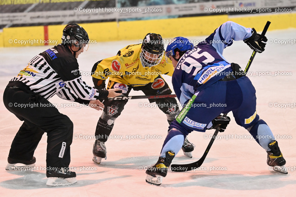 ESC Steindorf vs. MET PHOTOVOLTAIK HORNETS SPITTAL | FRANZEl Reinhard Referee, #98 Thalhammer Dominic EC Hornets Spittal, #95 Gelfanov Ruslan ESC Steindorf, ESC Steindorf vs. MET PHOTOVOLTAIK HORNETS SPITTAL, ESC Steindorf vs. MET PHOTOVOLTAIK HORNETS SPITTAL am 26.10.2024 in Steindorf (Ossiachersee Halle), Austria, (Photo by Bernd Stefan)