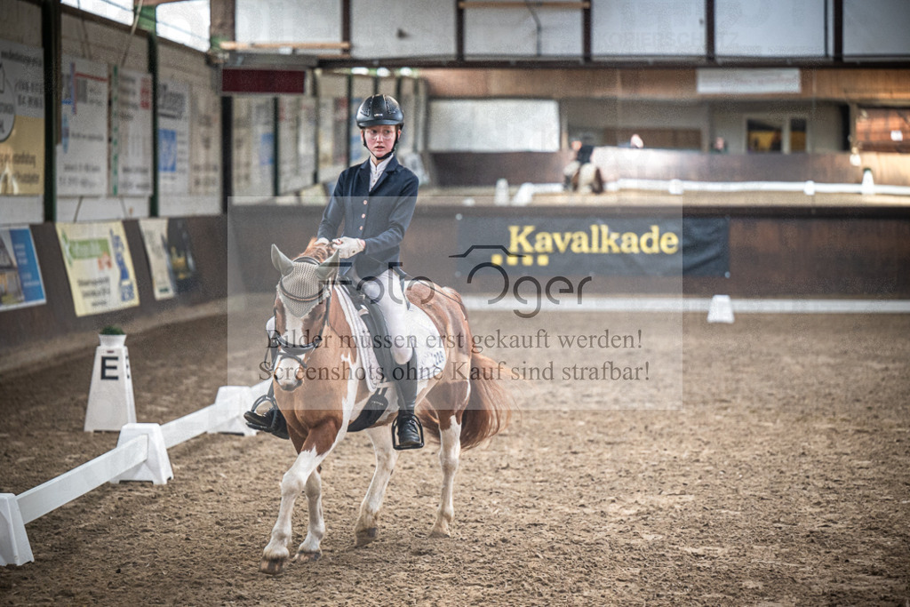 DOS_1238 | Entdecke hochwertige Reitturnierfotos von Foto Oger. Professionell, emotional und authentisch – jetzt Lieblingsmomente im Shop bestellen.Deutschlandweite Turnierfotografie. - Realisiert mit Pictrs.com