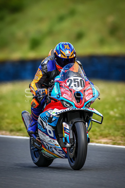 0250-250505_OSL-001_250 | Deine Full-Service-Agentur für ✔️Videoproduktionen und ✔️Motorsportfotografie Jetzt Angebot anfragen!