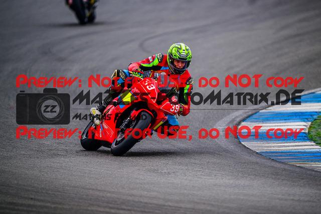 MaZZes_FotoMatrix_240614_6007705_1675 | ROT