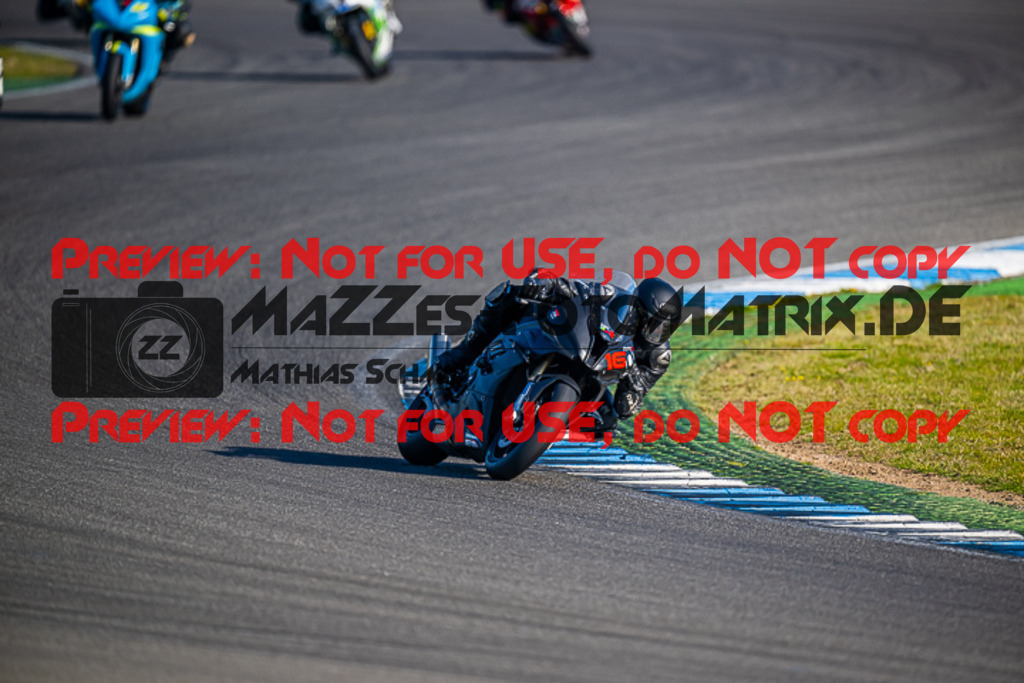 MaZZes_FotoMatrix_230410_1308 | ROT