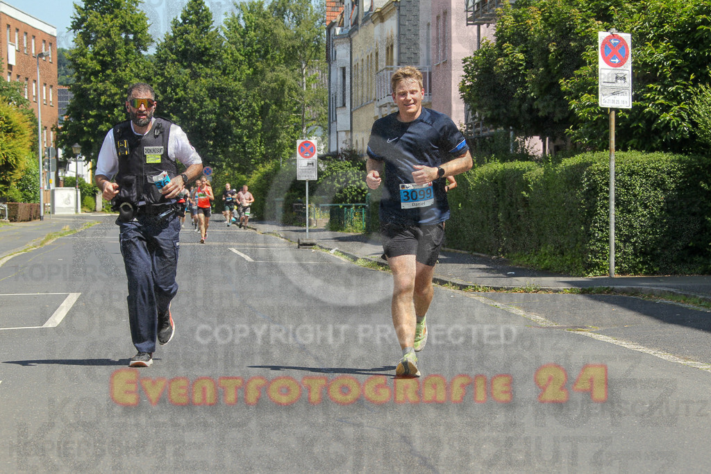 250621_1157_EV4_5639 | Sportfotografie im Rhein-Sieg Kreis, Köln, Bonn, NRW, Rheinland Pfalz, Hessen, etc. Unser Tätigkeitsfeld umfasst den Laufsport vom Volkslauf über den Marathon, Duathlon, Triathon bis zum Ultralauf wie Kölnpfad Ultra oder Schindertrail.
