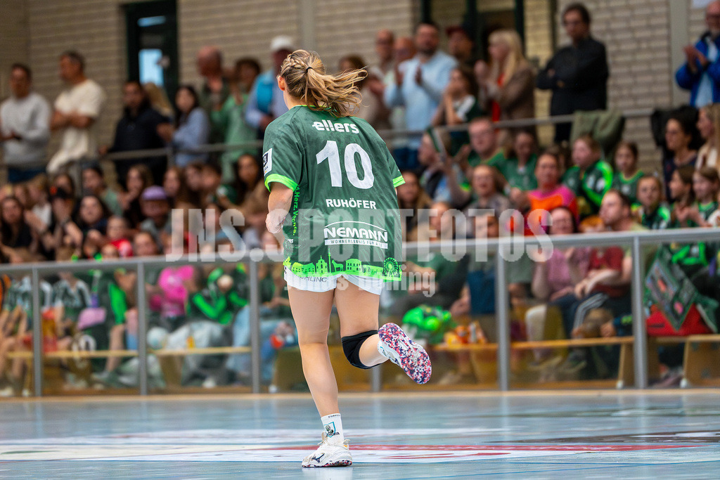 Handball I Damen I Saison 2025-2026 I 3. Liga Nord I SFN Vechta Guardians - Frankfurter HC I 03631 | jns.sportfotos - Realisiert mit Pictrs.com
