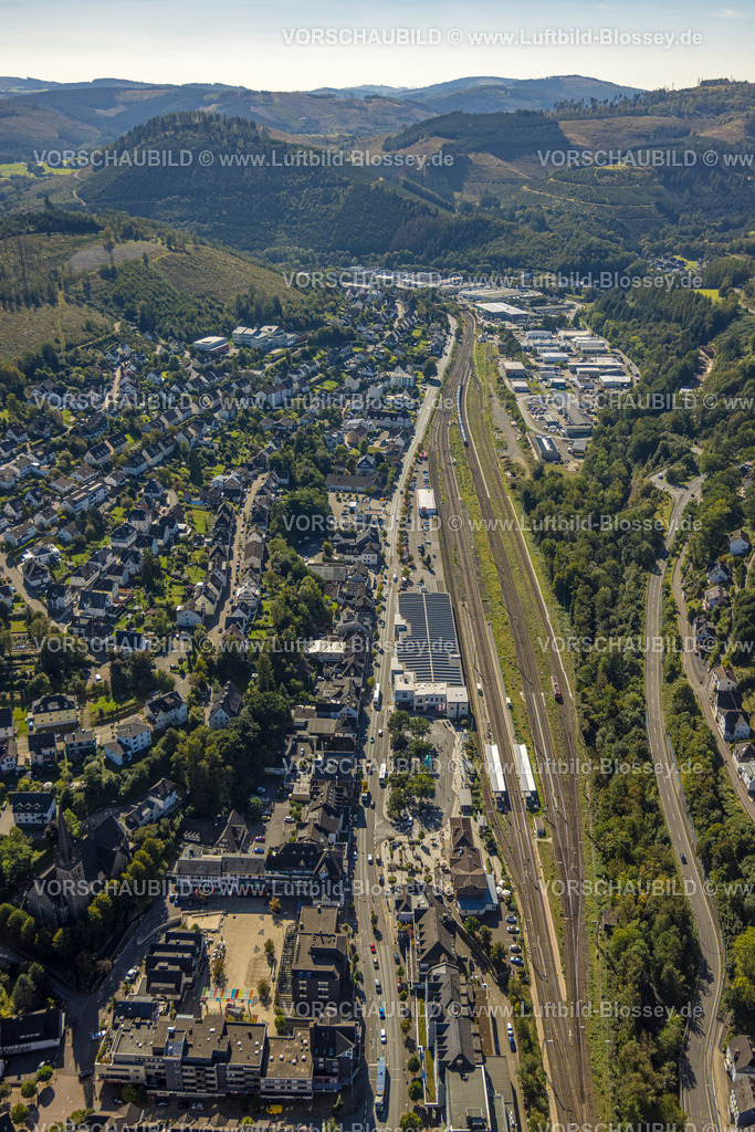 Lennestadt230910044Altenhundem | Luftbild, Bahnhof, Altenhundem, Lennestadt, Sauerland, Nordrhein-Westfalen, Deutschland