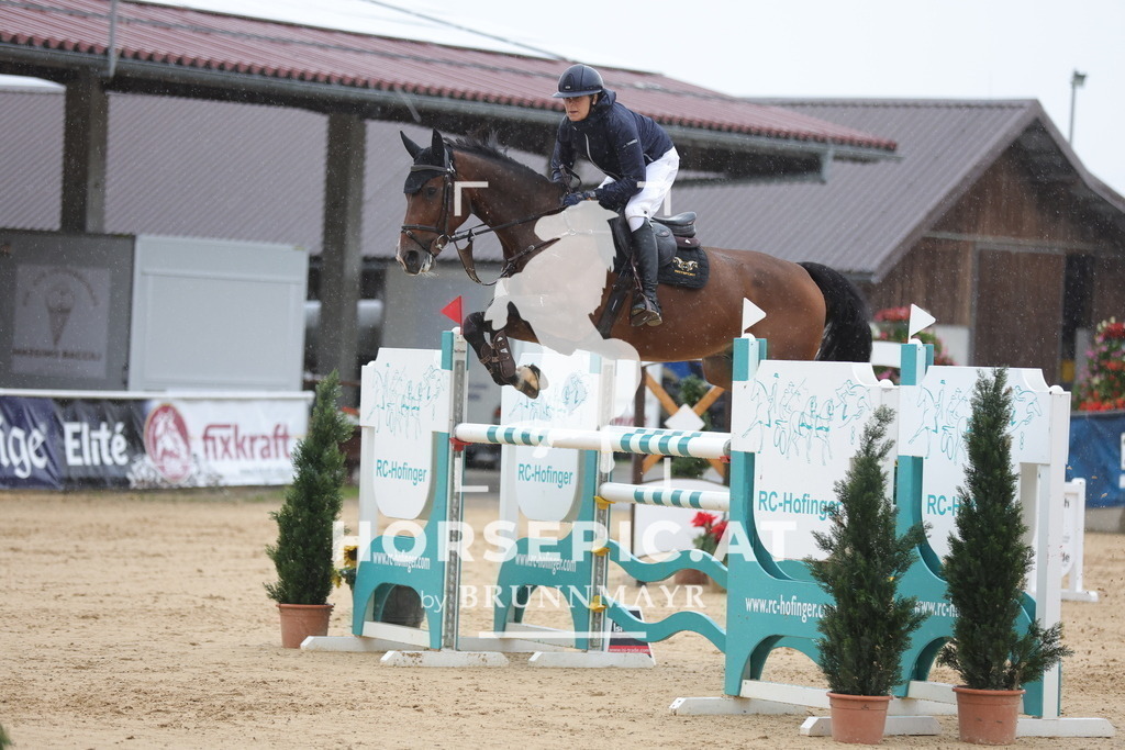 0P6A9844 | Willkommen bei Brunnmayr - Design & Fotografie – Ihrem Spezialisten für Reitturniere und Pferdeveranstaltungen in Oberösterreich, Salzburg und Bayern! Seit über 17 Jahren sind wir leidenschaftlich dabei.