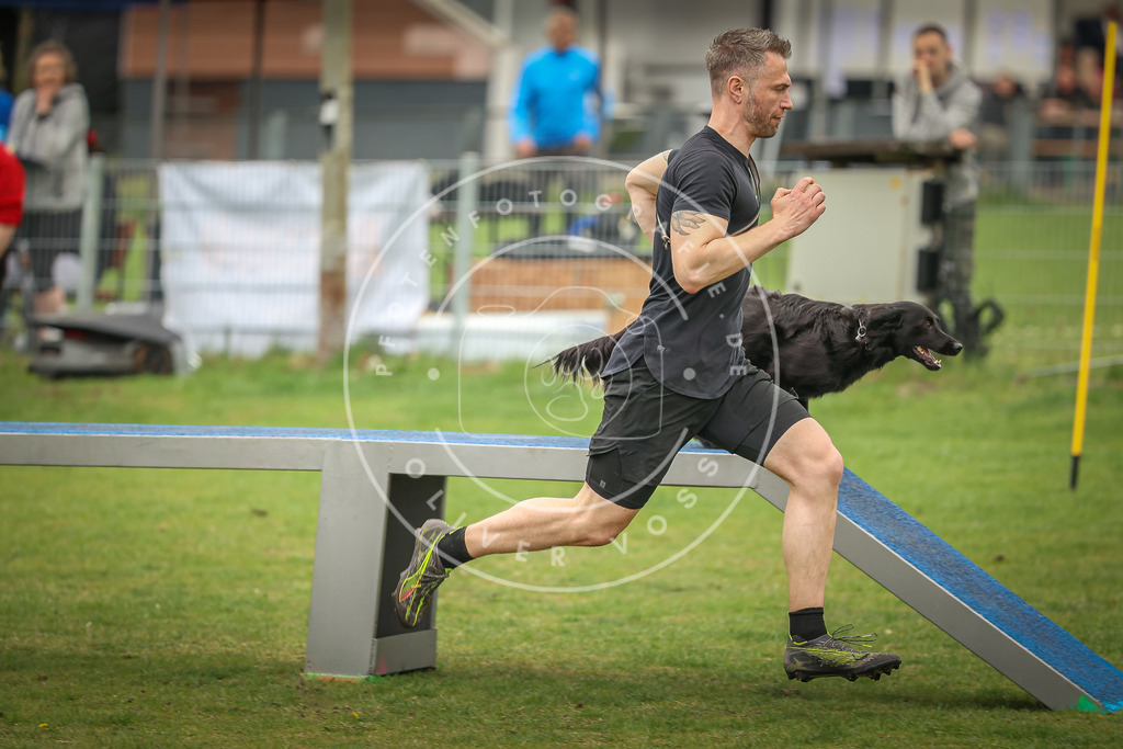 Pfotenfotografie_0L8A2023 | Hundefotografie, Tierfotograf, Pfotenfotografie, Fotoshooting Hund, Hunde Portrait, Hundesport, Hundeportraits, Heideshooting, Hunde, Sportfotograf, Hundefotograf, Turnierhundsport, THS,  - Realisiert mit Pictrs.com