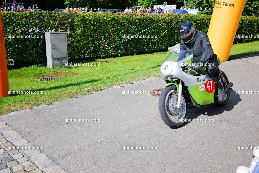 P1025872 | Erleben Sie atemberaubende, hochqualitative Fotos Ihrer Fahrt entlang der malerischen Alpenstraßen. Besuchen Sie alpineshots.com, um professionelle Aufnahmen Ihrer unvergesslichen Reise zu finden und zu kaufen - Realisiert mit Pictrs.com