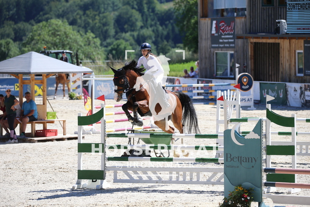 DL2Q4116 | Willkommen bei Brunnmayr - Design & Fotografie – Ihrem Spezialisten für Reitturniere und Pferdeveranstaltungen in Oberösterreich, Salzburg und Bayern! Seit über 17 Jahren sind wir leidenschaftlich dabei.