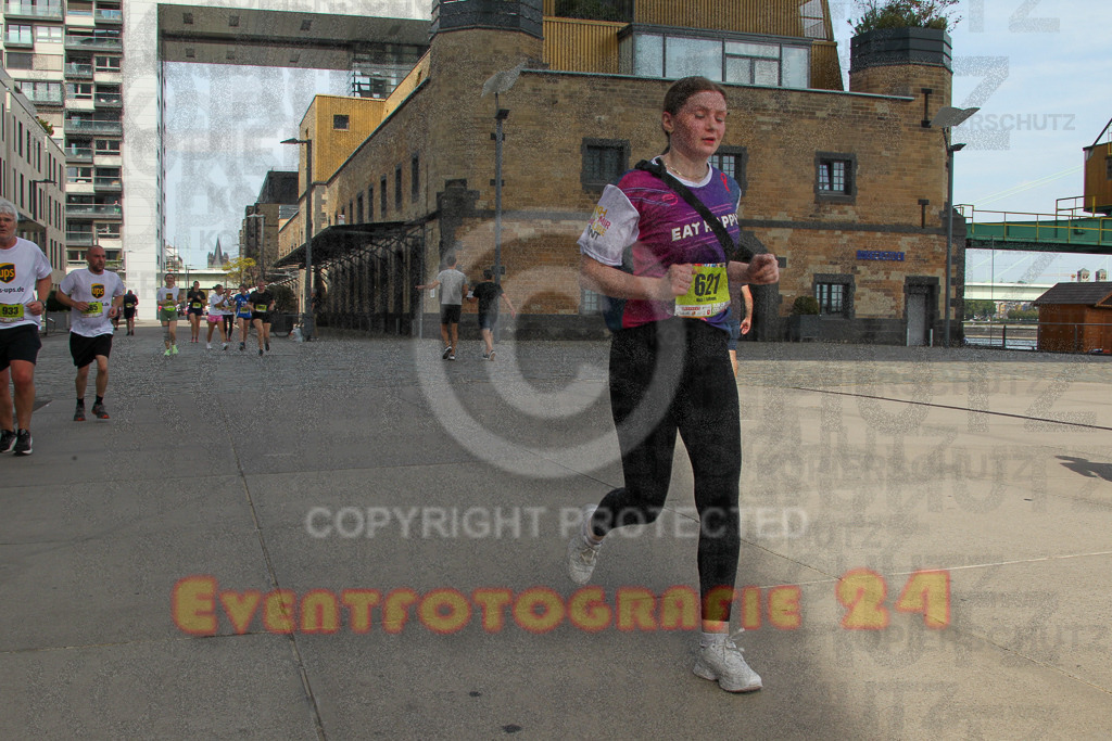 250920_1337_EV4_6270 | Sportfotografie im Rhein-Sieg Kreis, Köln, Bonn, NRW, Rheinland Pfalz, Hessen, etc. Unser Tätigkeitsfeld umfasst den Laufsport vom Volkslauf über den Marathon, Duathlon, Triathon bis zum Ultralauf wie Kölnpfad Ultra oder Schindertrail.
