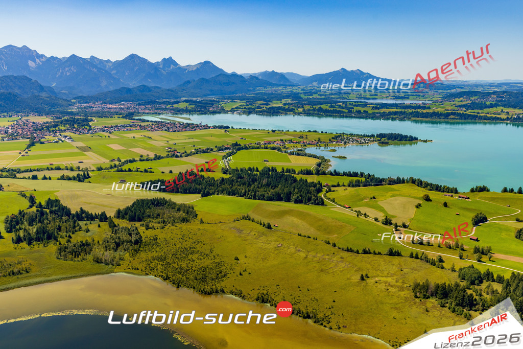 Schöne Luftaufnahme Brunnen Schwangau - Die Luftaufnahme wurde 2025 vom Flugzeug heraus erstellt ( keine Drohne ) - Hochauflösende Luftaufnahme - für professionelle Ausdrucke geeignet. Die Geschenkidee !Mit Lizenz und Bildrechte bestellbar