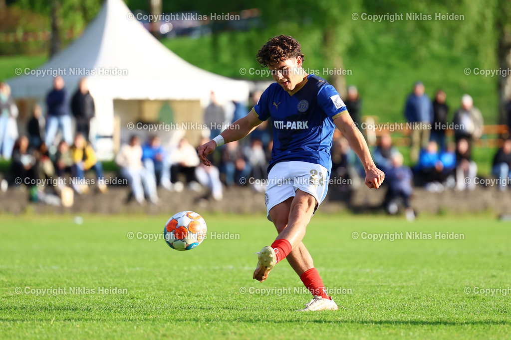 NH_JFVLübeckU19_HolsteinKielU19_SHFVLandespokal_14052026 | #22 Mark Richter Monserrat (Holstein Kiel U19)Fußball I Junioren I SHFV-Landespokal (A-Junioren) I Saison 2025-2026 I Finale I JFV Lübeck U19 - Holstein Kiel U19 I 14.05.2026 I Uwe-Seeler-Fußball-Park