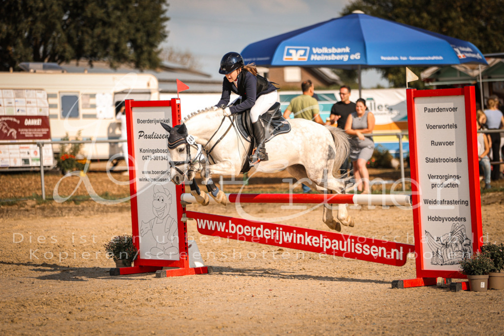 01.FrSpE00346 | Leoni Ertmer Photography - Realisiert mit Pictrs.com