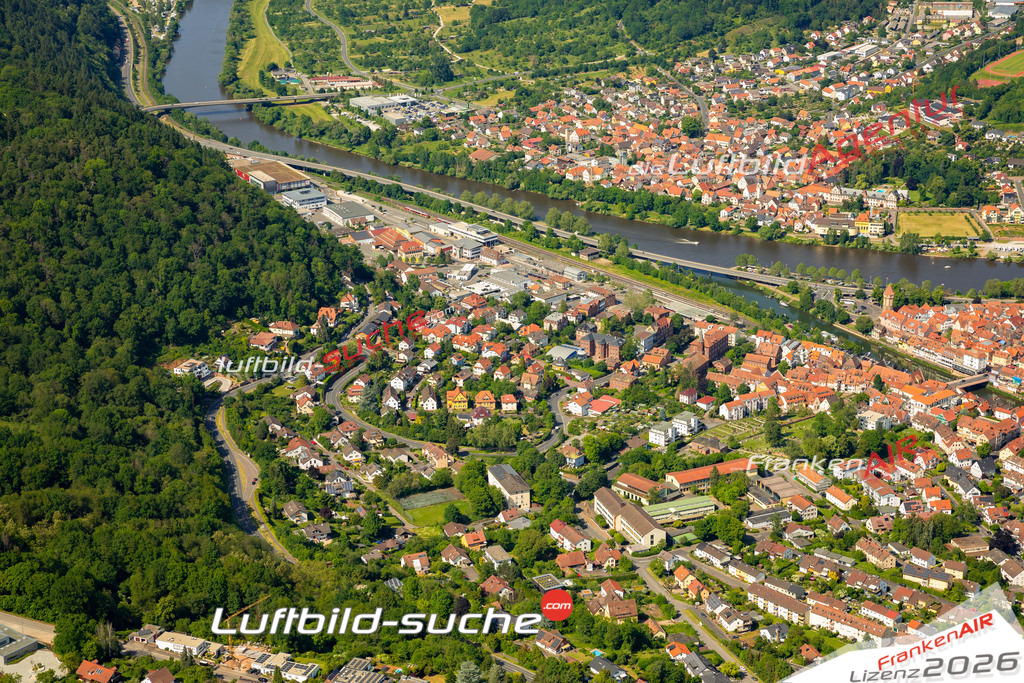 Das Luftbild zeigt  Wertheim - Die Luftaufnahme wurde 2023 vom UL-Flugzeug aus erstellt ( keine Drohne ) - Hochauflösende Luftaufnahme - Für grossformatige Ausdrucke geeignet. Die Geschenkidee !Mit Lizenz und Bildrechte bestellbar