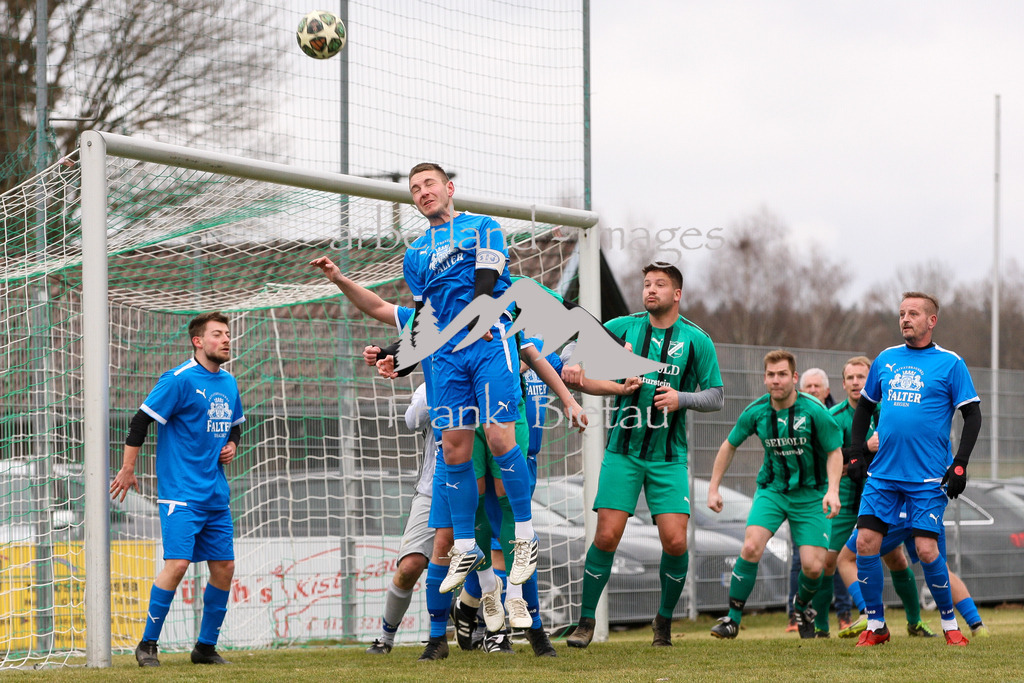 993T6526 | Medien- Sport- Entertainmentfotos