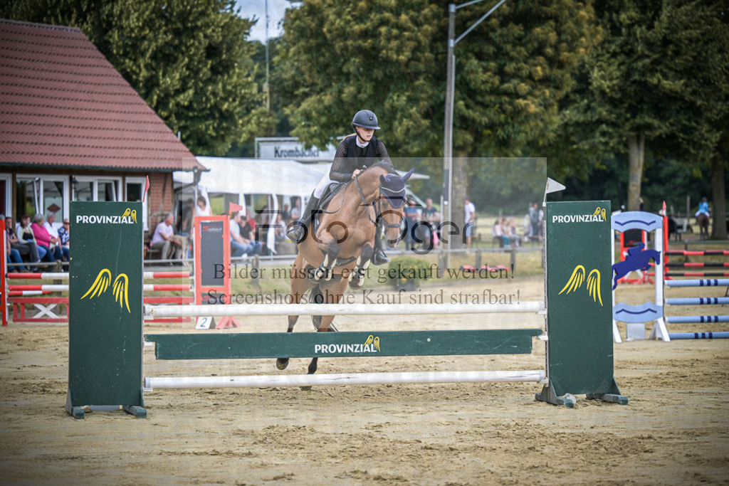DOS_7539 | Entdecke hochwertige Reitturnierfotos von Foto Oger. Professionell, emotional und authentisch – jetzt Lieblingsmomente im Shop bestellen.Deutschlandweite Turnierfotografie. - Realisiert mit Pictrs.com