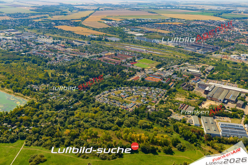 Klassische Luftaufnahme ohne Drohne zeigt:Buckau bei Magdeburg - Die Luftbildaufnahme wurde 2025 vom UL-Flugzeug heraus erstellt ( keine Drohnenaufnahme ) - Hochauflösende Luftaufnahme -Nicht vergleichbar mit Google Maps oder Satelittenbilder- Die Geschenkidee !Mit Lizenz und Bildrechte bestellbar