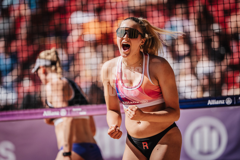 Beachvolleyball | Frauen | Allianz German Beach Tour 2025 | Tourstop Düsseldorf | 16.05.2025 | Anna-Chiara Reformat jubelt