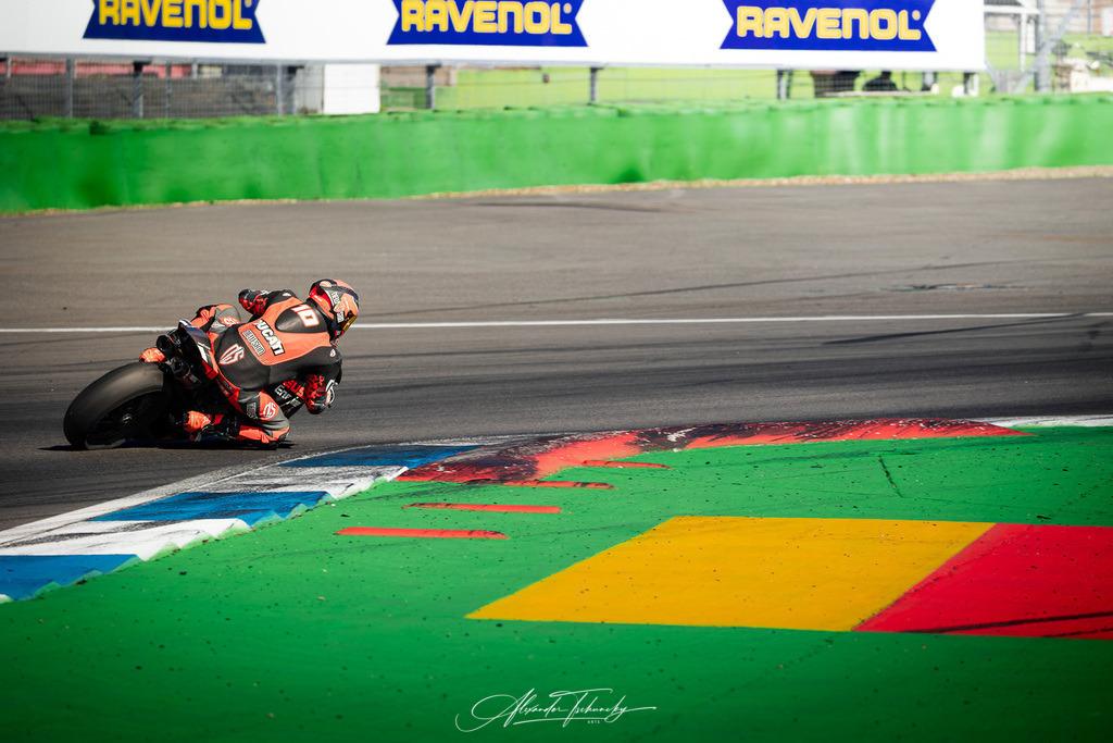Ducati Trackday Hockenheimring 2026 | Entdecken Sie die faszinierende Welt von Alexander Tschuncky Arts: Kreative Fotografie, atemberaubende Automobilkunst und hochwertiger Bilderdruck. Lassen Sie sich inspirieren! - Realisiert mit Pictrs.com