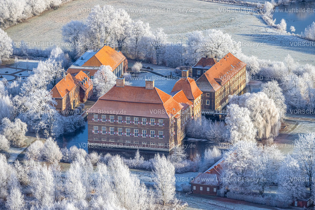 Hamm221202437SchlossOberwerries | Luftbild, Schloss Oberwerries, Wasserschloss in winterlichen Lippeauen, Heessen, Hamm, Ruhrgebiet, Nordrhein-Westfalen, Deutschland