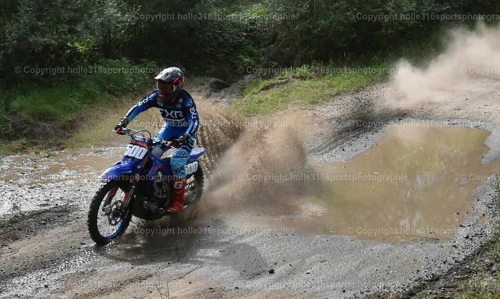 DSC_0252 (2) | Sportfotografie , Motorsport, Motoross, Reitsport, Mointainbike, Enduro,
Landschaft , Outdoor, Eventfotografie, Landschaft, Bilder online bestellen - Realisiert mit Pictrs.com