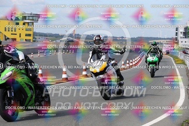 2016-07-01-PBK-1624 | Sportfotografie; SlowMotion; Video; Rennstrecke; Hafeneger; RSE; Speer; Trackday; Motorsportarena; Hockenheimring; Brno; Most; Barcelona; Valencia, Benny; Kaetzmer;