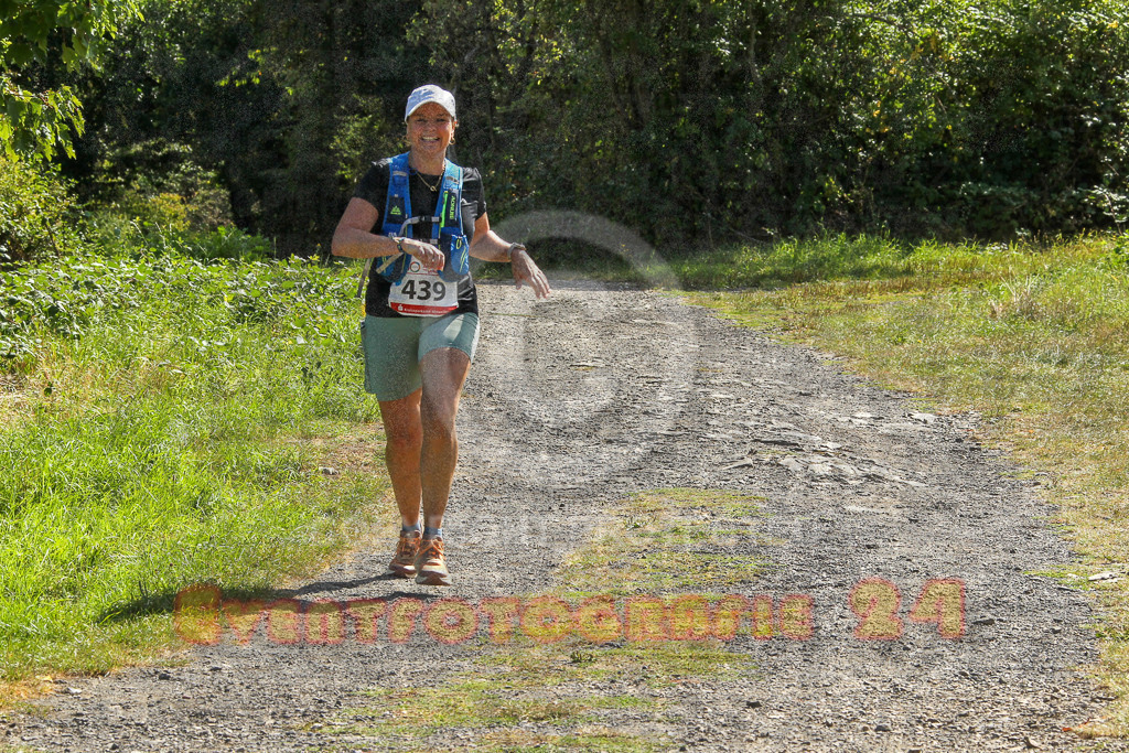 250830_1211_EV4_3931 | Sportfotografie im Rhein-Sieg Kreis, Köln, Bonn, NRW, Rheinland Pfalz, Hessen, etc. Unser Tätigkeitsfeld umfasst den Laufsport vom Volkslauf über den Marathon, Duathlon, Triathon bis zum Ultralauf wie Kölnpfad Ultra oder Schindertrail.