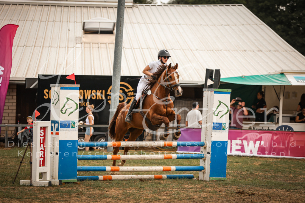 16.SaSpE00105 | Leoni Ertmer Photography - Realisiert mit Pictrs.com