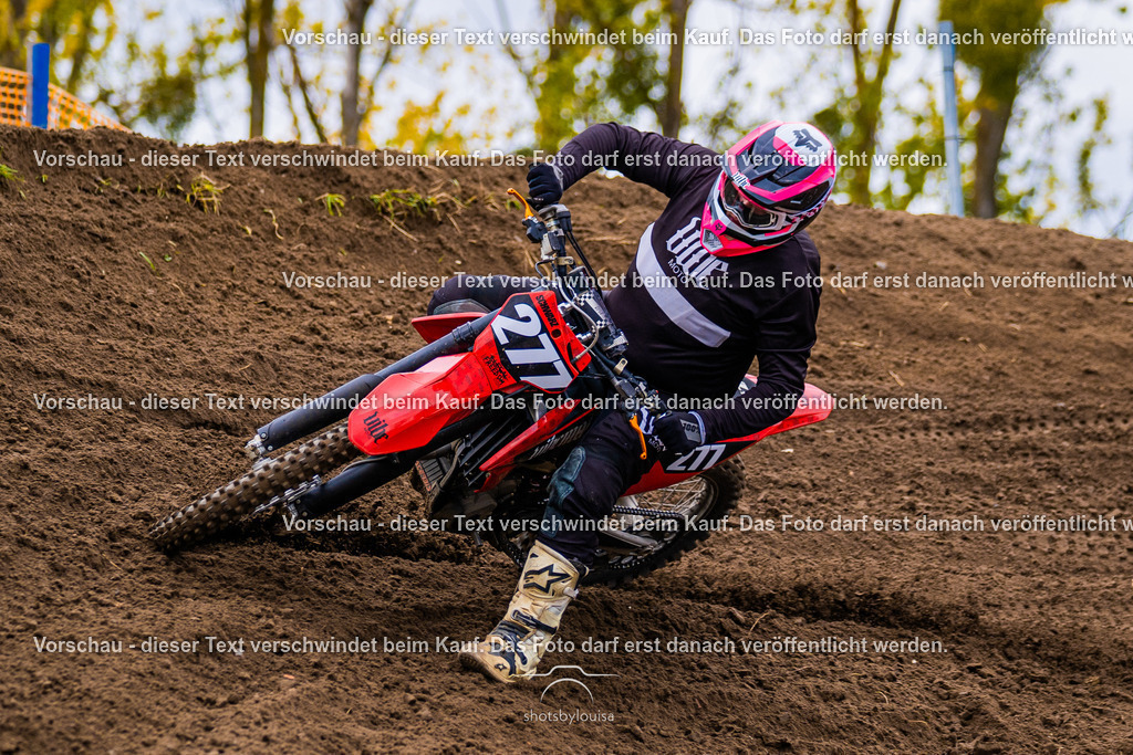 10_25_MCBernauerSchleife-6817 | Sportfotografin aus Berlin-Brandenburg mit Fokus auf Motocross. Ich halte deine sportliche Leistung und echte Emotionen auf und neben der Strecke professionell fest. Entdecke die Fotos von deinem Rennen und bestelle sie direkt hier im Shop.
