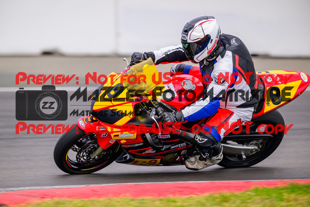 MaZZes_Fotomatrix_20250421_6021986_5431 | GELB