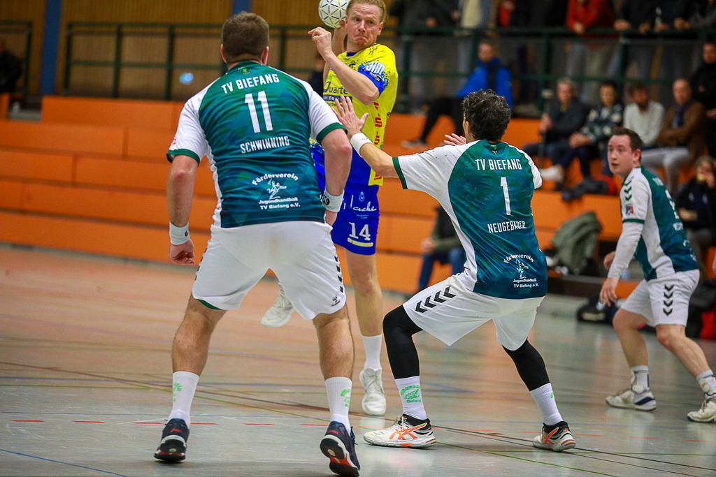 SVN_TvBiefang_161124_101 | Bildergalerie von Sport-Ereignissen aber auch von weiteren spannenden Dingen - nicht nur vom Niederrhein. In Anlehnung an den bekannten Spruch von Hanns Dieter Hüsch heißt das Motto: "Niederrhein ist überall".  - Realisiert mit Pictrs.com