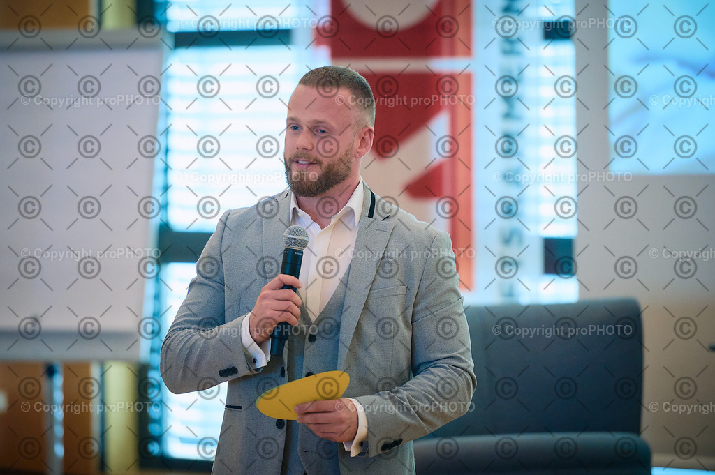 037_202509_EmployerBranding_NZ6_9778 | proPHOTO - Realisiert mit Pictrs.com