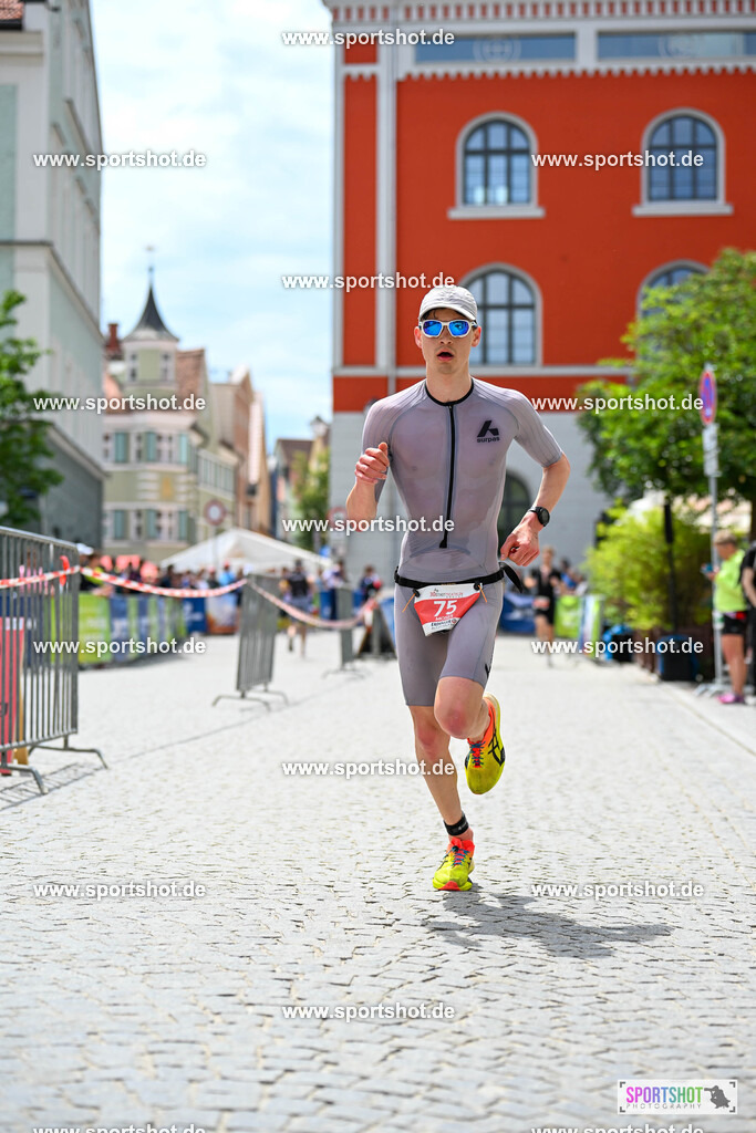 SZI_6365 | Stadttriathlon Erding 2025. #yourpictrs #sportshot_your_pictrs @Sportshotphotography #stadttriathlonerding Copyright: www.sportshot.de