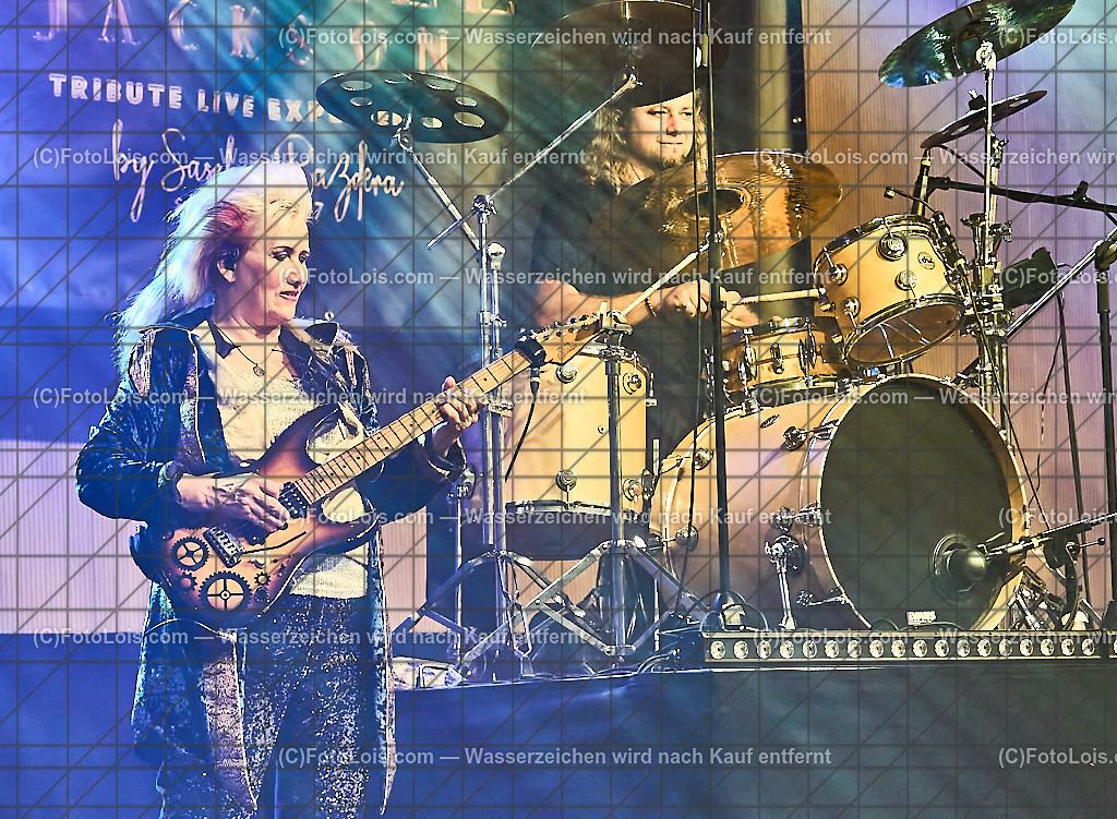 ALP8470_Tribute_Michael Jackson_Wieselburg | (C)FotoLois.com, Alois Spandl.  Michael Jackson Tribute-Konzert im Wieselburger NV-Forum, Mi 30. Oktober 2024.