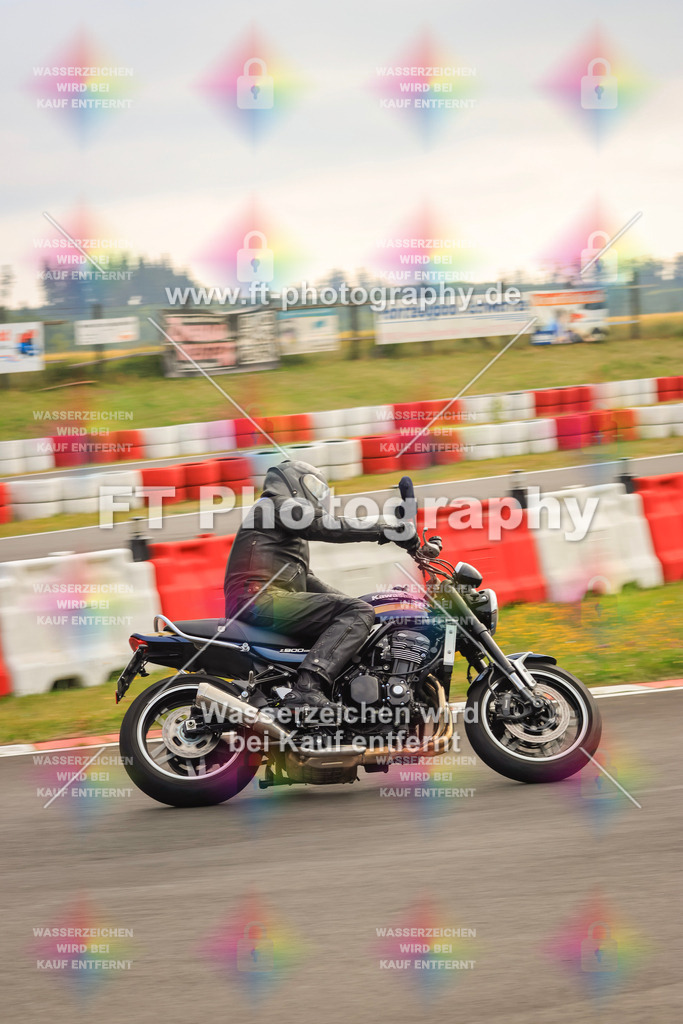 _DSK1956 | Hier findet Ihr Bilder von Touristenfahrten auf der Nürburgring Nordschleife oder von anderen Veranstaltungen die ich besucht habe. Viel Spass beim Durch Schauen 