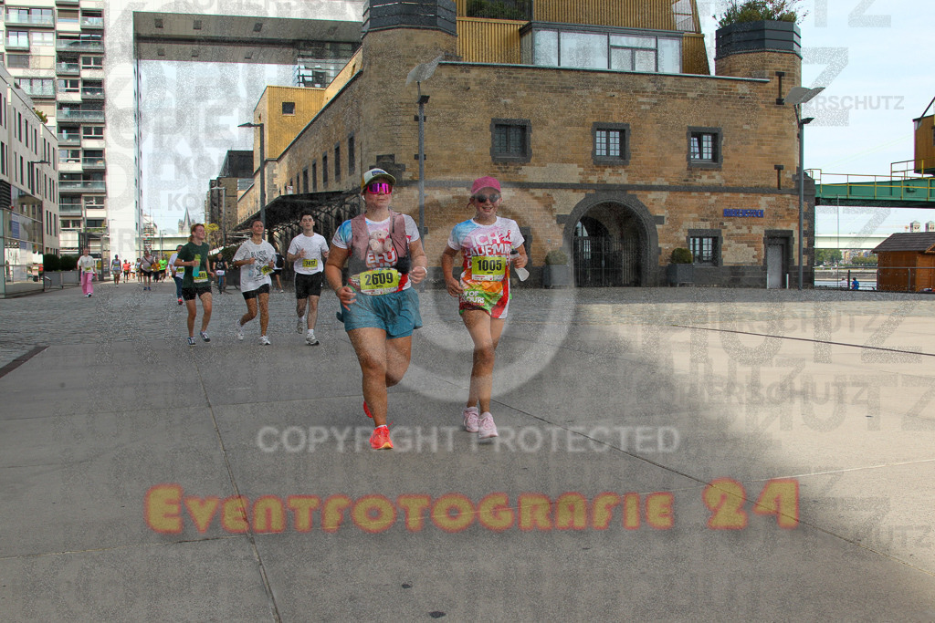 250920_1342_EV4_6499 | Sportfotografie im Rhein-Sieg Kreis, Köln, Bonn, NRW, Rheinland Pfalz, Hessen, etc. Unser Tätigkeitsfeld umfasst den Laufsport vom Volkslauf über den Marathon, Duathlon, Triathon bis zum Ultralauf wie Kölnpfad Ultra oder Schindertrail.