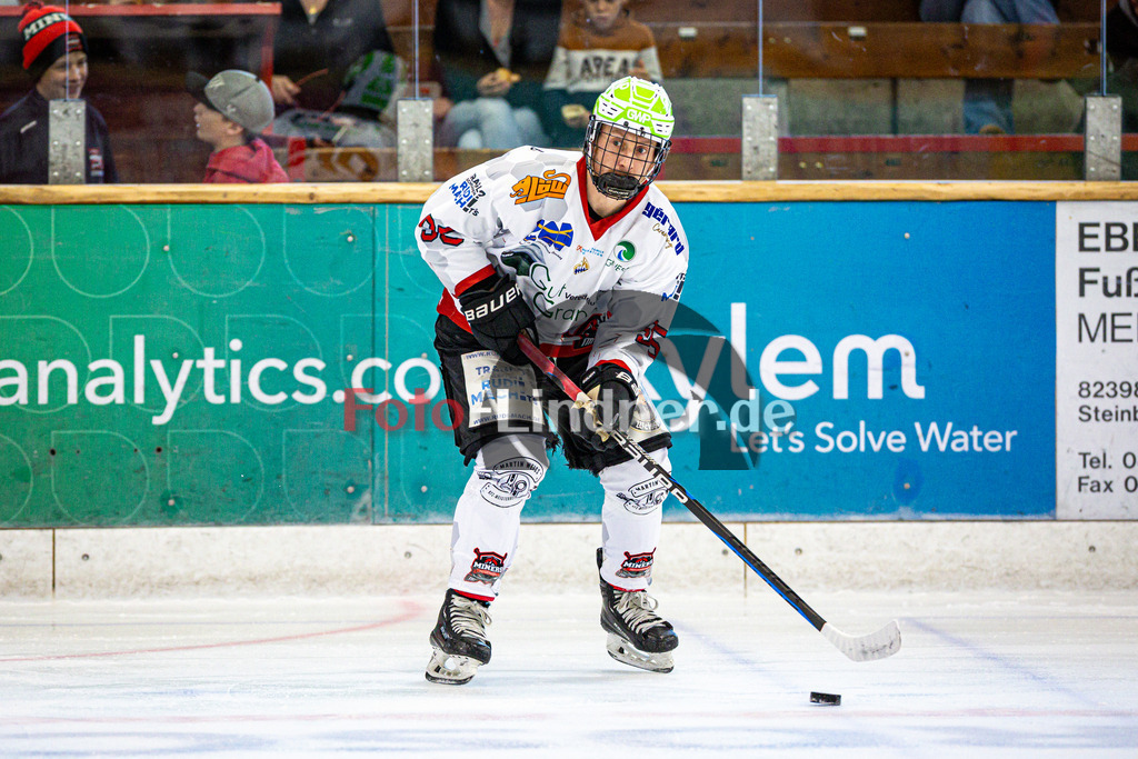 MINERS Meet&amp;Greet Showtraining | MINERS Meet &amp; Greet 2025, MINERS Meet&amp;Greet Showtraining, 20250906,, 2025-09-06 in Peißenberg  (Eishalle Peißenberg), Moritz BIRKNER 95, Copyright: WolfgangxLindner www.foto-lindner.de