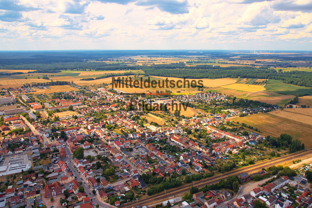 Tangerhütte-Luftbild-Stendal-Sachsen-Anhalt_1428 | Die schönsten Luftbilder von Sachen-Anhalt & Mitteldeutschland als Bilddatenbank zur kommerziellen Nutzung. Nutzen Sie unsere Erfahrung seit 2005 in der Luftbildfotografie. - Realisiert mit Pictrs.com