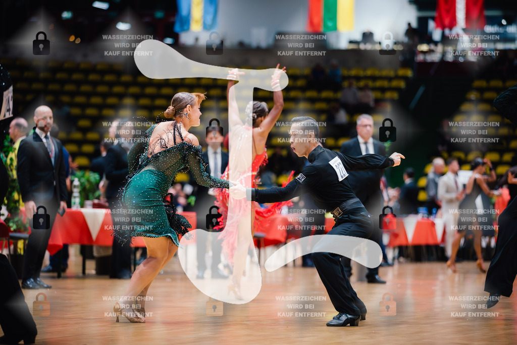 Hessen Tanzt WDSF Open Senior I Latin 3rd (227) Carlos Ortiz Garc_a _ Christina Ortiz Garc_a (TTC Rot-Gold Köln)-2025-05-17-2228 | Webshop for digital downloads and prints of dance sport, event & show photographer Julian Link - Realisiert mit Pictrs.com
