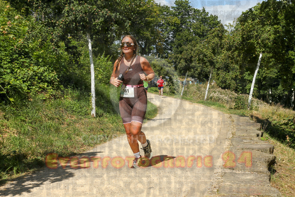 250824_1236_EX1_9896 | Sportfotografie im Rhein-Sieg Kreis, Köln, Bonn, NRW, Rheinland Pfalz, Hessen, etc. Unser Tätigkeitsfeld umfasst den Laufsport vom Volkslauf über den Marathon, Duathlon, Triathon bis zum Ultralauf wie Kölnpfad Ultra oder Schindertrail.