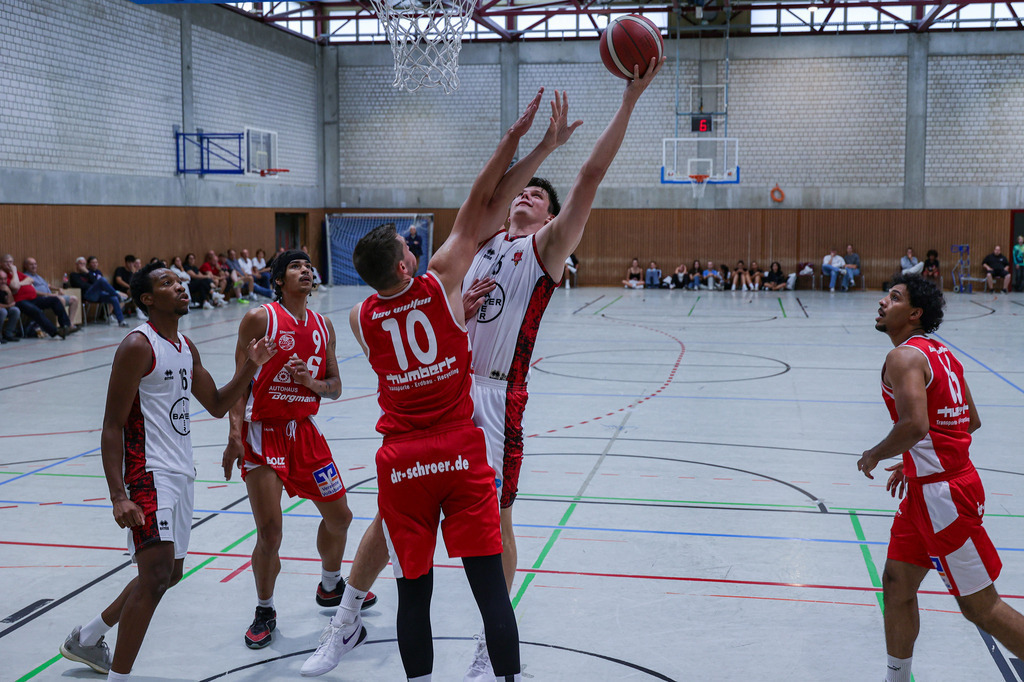 Regio Test BAYER GIANTS vs BSV Münsterland Baskets Wulfen-36 | Fotos von Basketballspielen aus dem Raum NRW fotografiert von Gero Mueller-Laschet und Daniel Schaefer - Realisiert mit Pictrs.com
