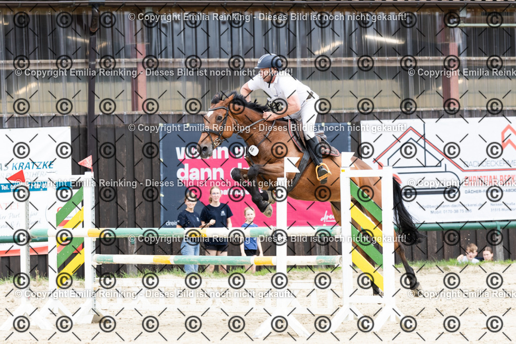 CL5A7670 | Emilia Reinking Fotografie - Realisiert mit Pictrs.com