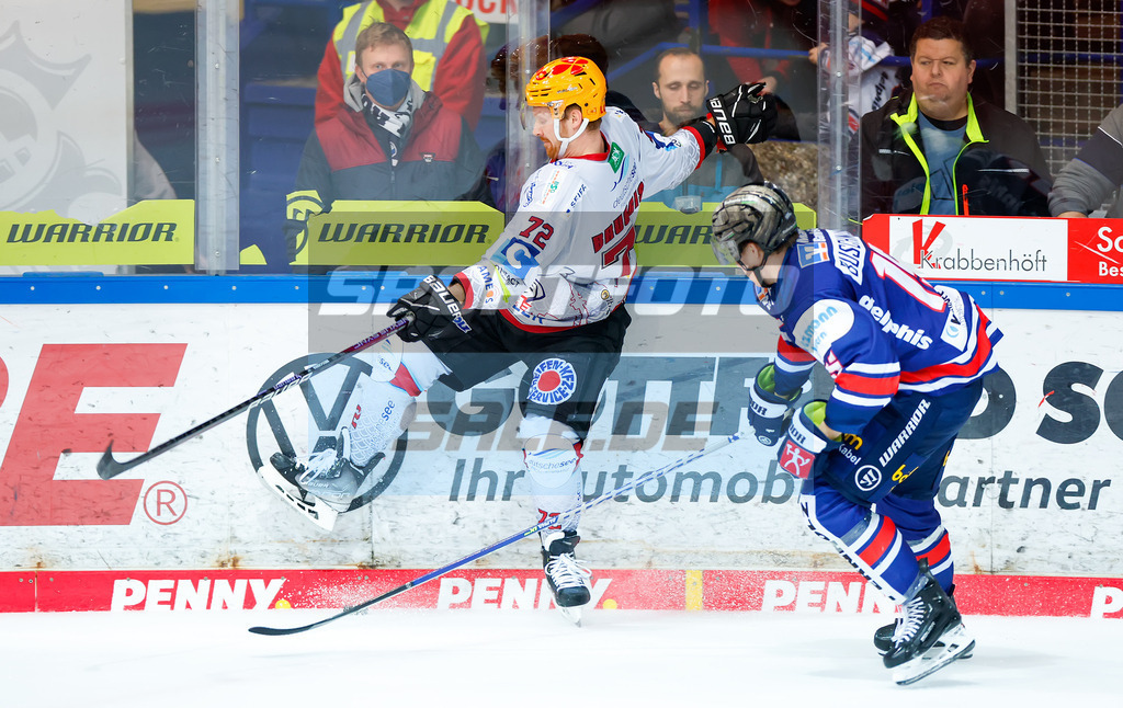 Iserlohn Roosters - Fischtown Pinguins Bremerhaven | Phillip Bruggisser #72 (Pinguins Bremerhaven)
DEL: Iserlohn Roosters - Fischtown Pinguins Bremerhaven - Realisiert mit Pictrs.com