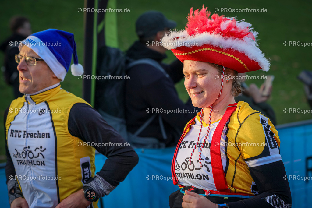 6. Bonner Nikolauslauf; Bonn, 14.12.2025 | Impressionen vom 6. Bonner Nikolauslauf am 14.12.2025 in Bonn (Nordrhein-Westfalen). 